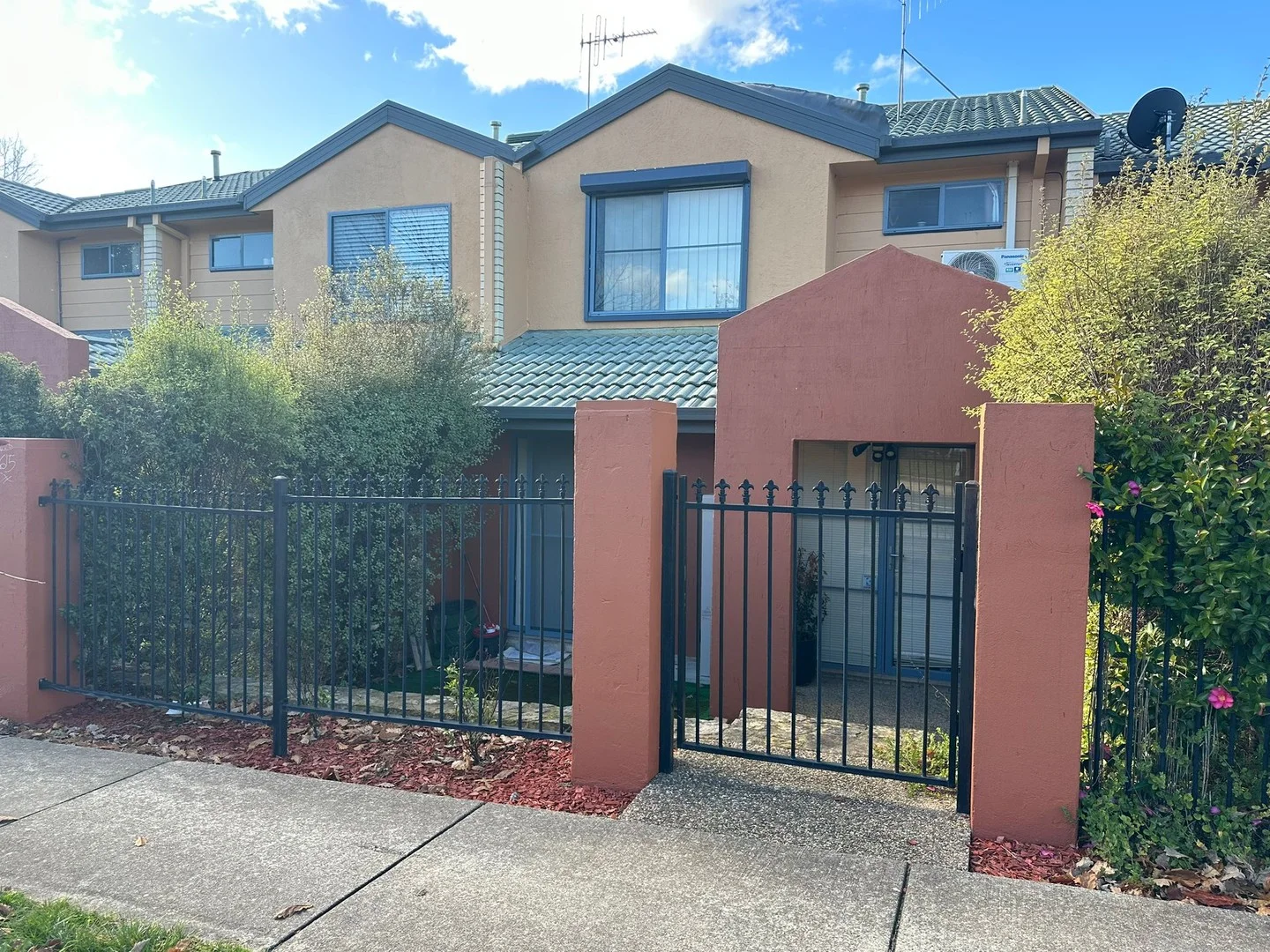 16/15 Wanliss Street, Latham ACT 2615