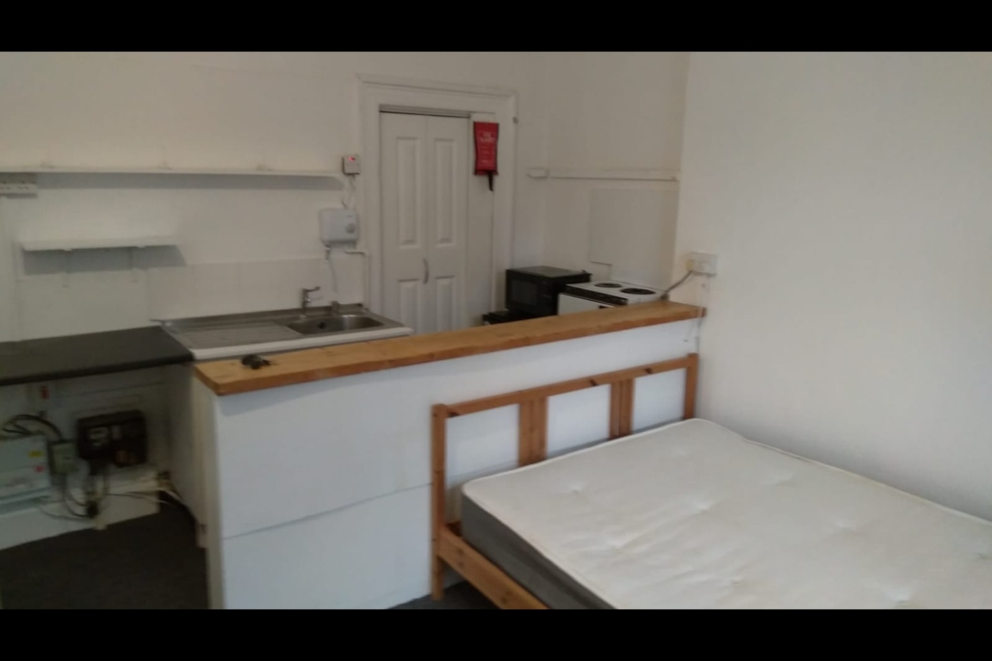 Studio Flat, Redland, BS6, N1 7GU photo 3