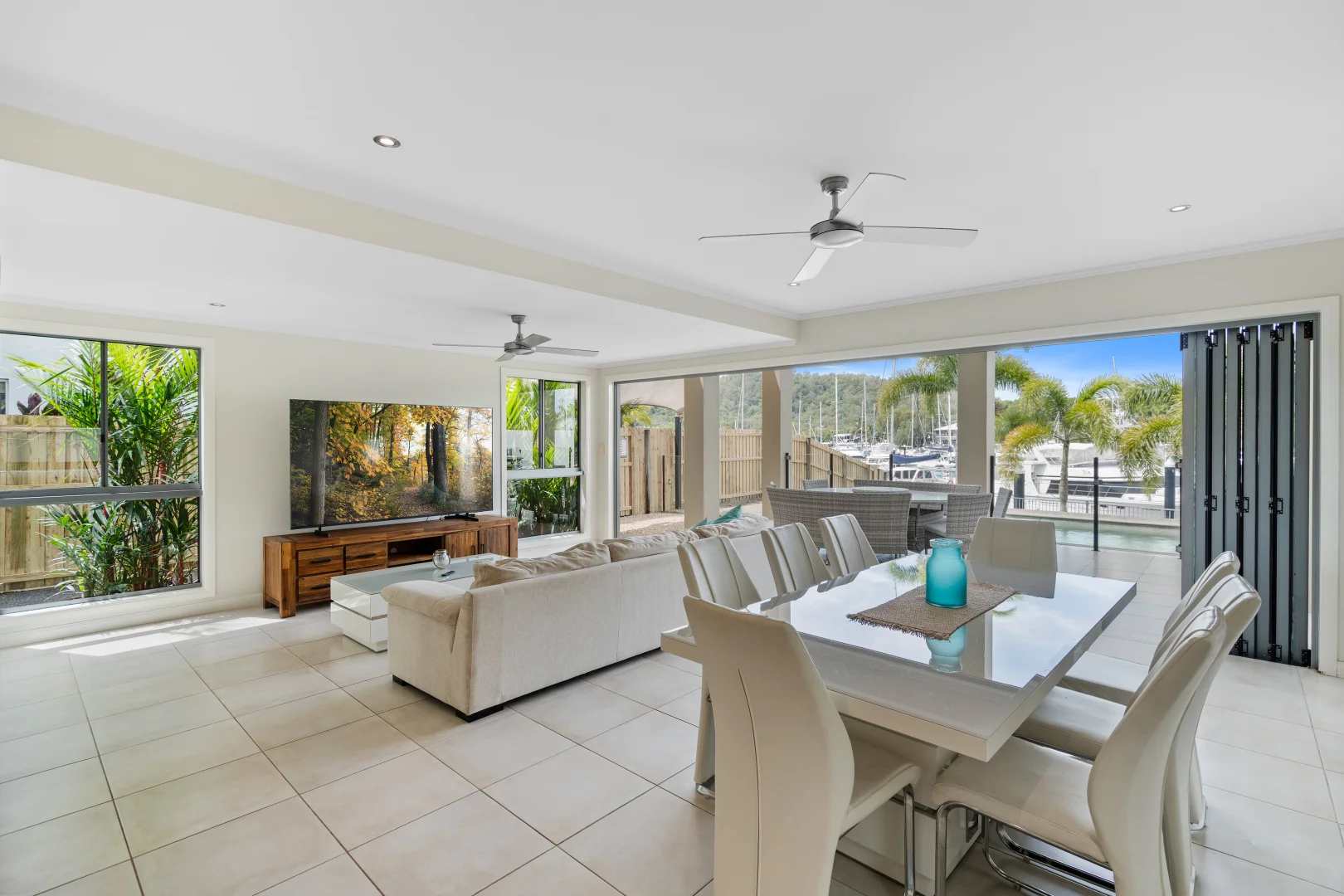 26 Marina Quay, Trinity Park QLD 4879 photo 5