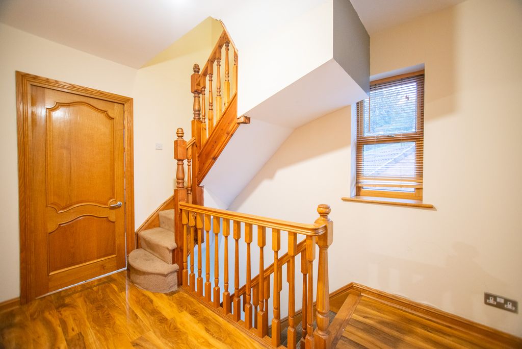 Additional image 11 of 4 bed semi-detached house to rentThe Haven, Kingston Upon Hull HU9