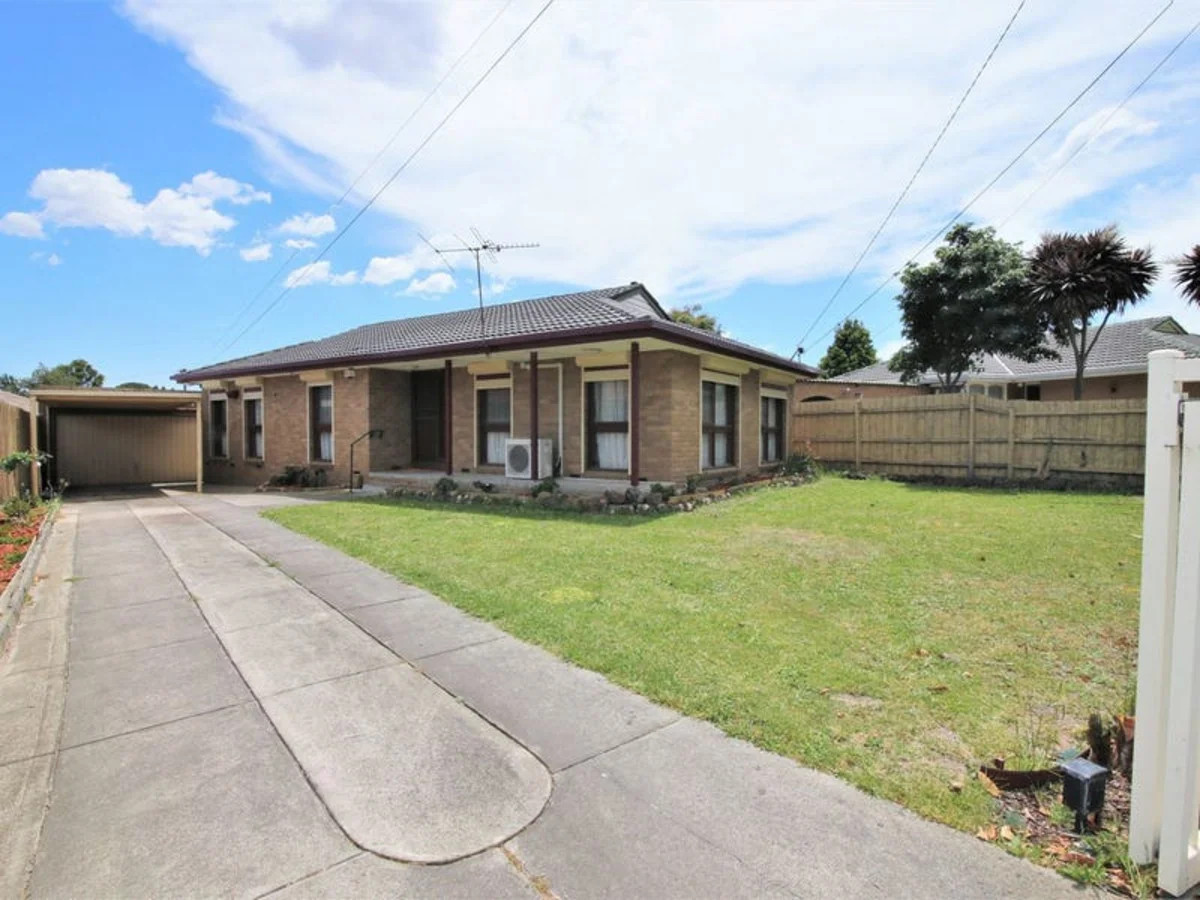 15 Alpine Crescent, Noble Park North VIC 3174