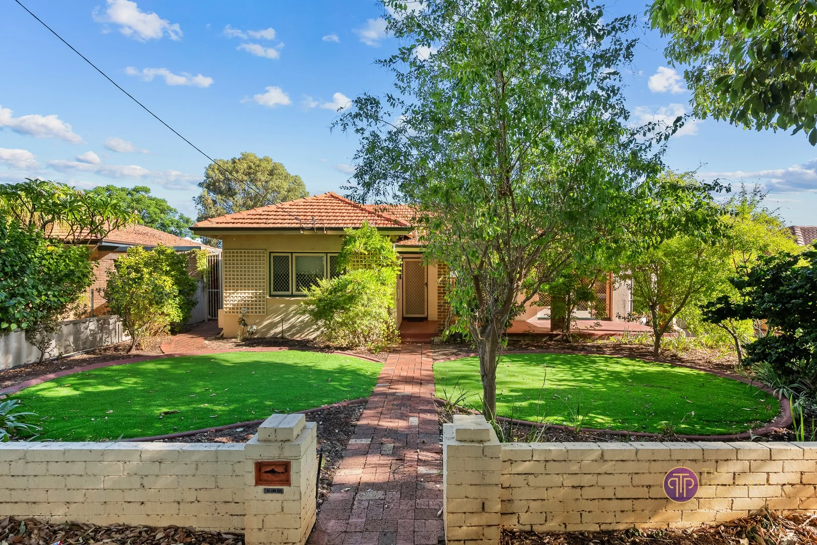 17 Church Street (House), Kelmscott WA 6111