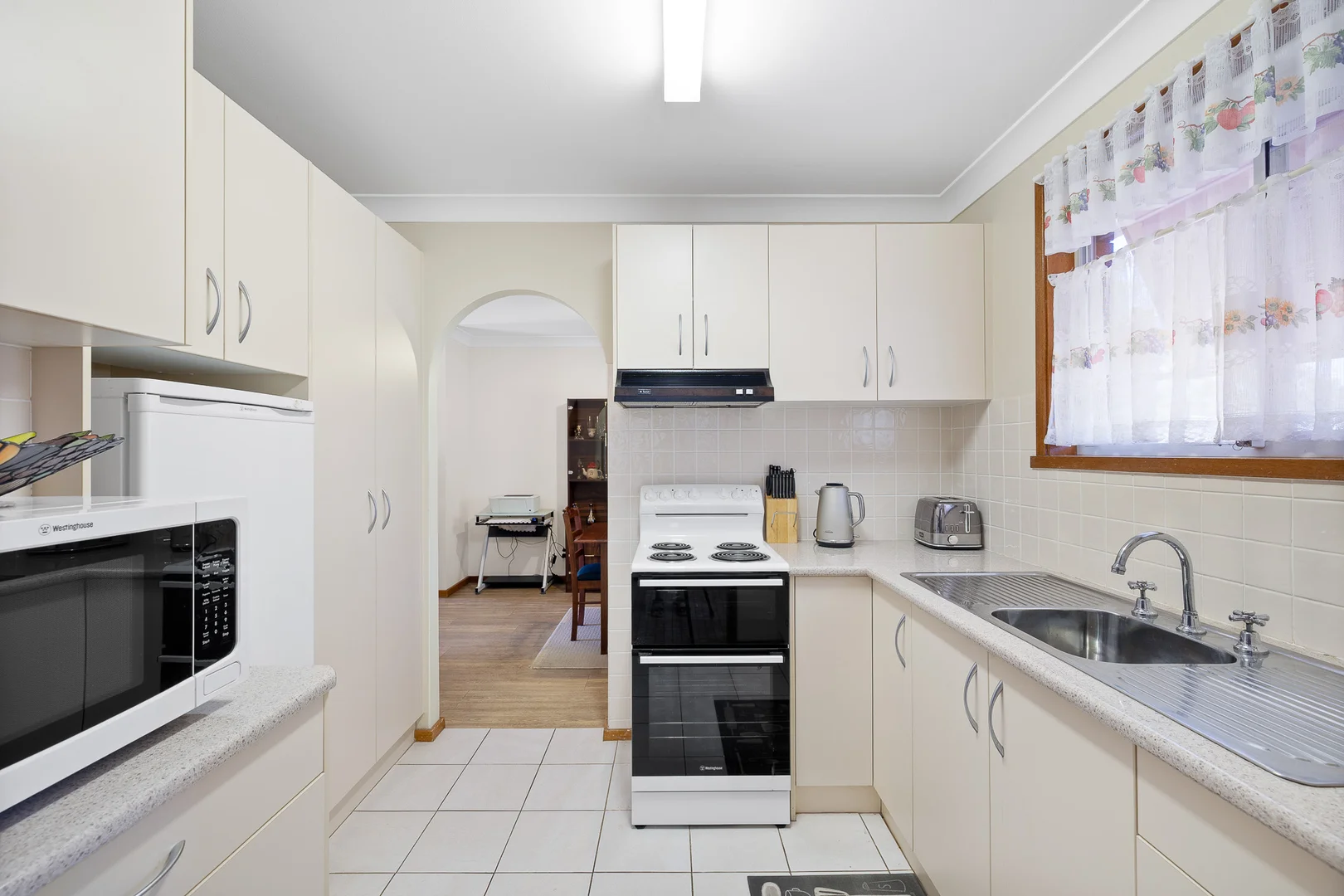Additional image 2 of 2/53 Susanne Street, Tamworth NSW 2340