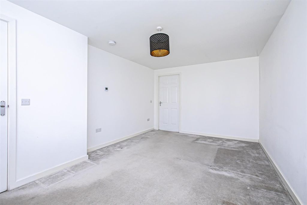 Additional image 3 of 4 bed detached house to rentSeggie Drive, Eden Woods, Guardbridge, St. Andrews KY16