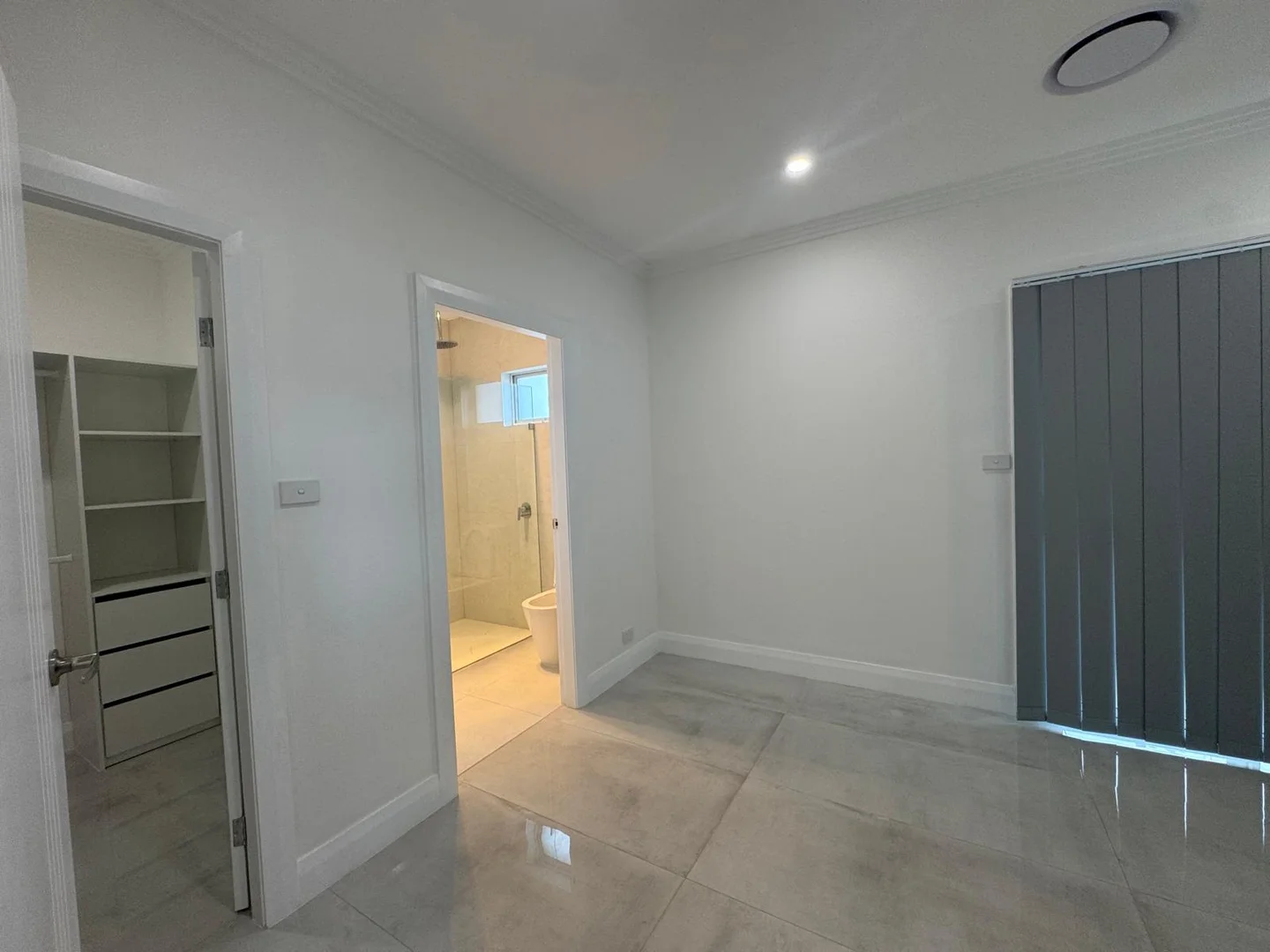 41 Toby Crescent, Panania NSW 2213 photo 5