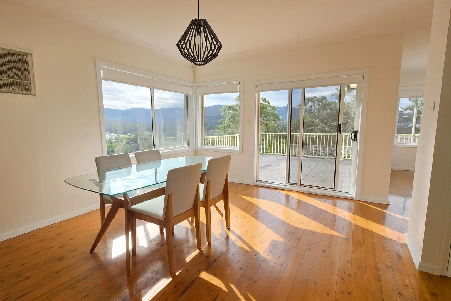 Additional image 2 of 1 White Pl, Figtree NSW 2525