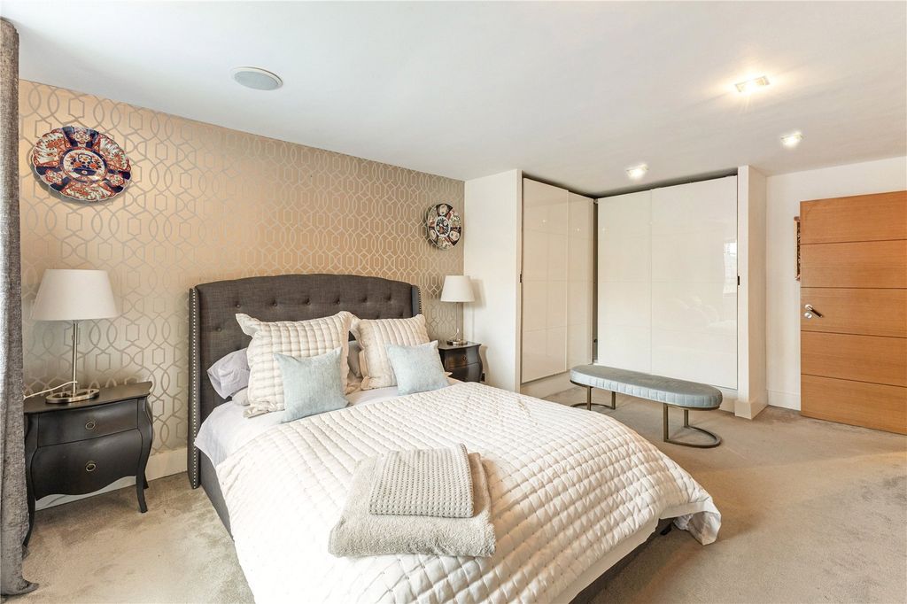 Additional image 25 of 4 bed detached house to rentOxford Walk, Cheltenham, Gloucestershire GL52