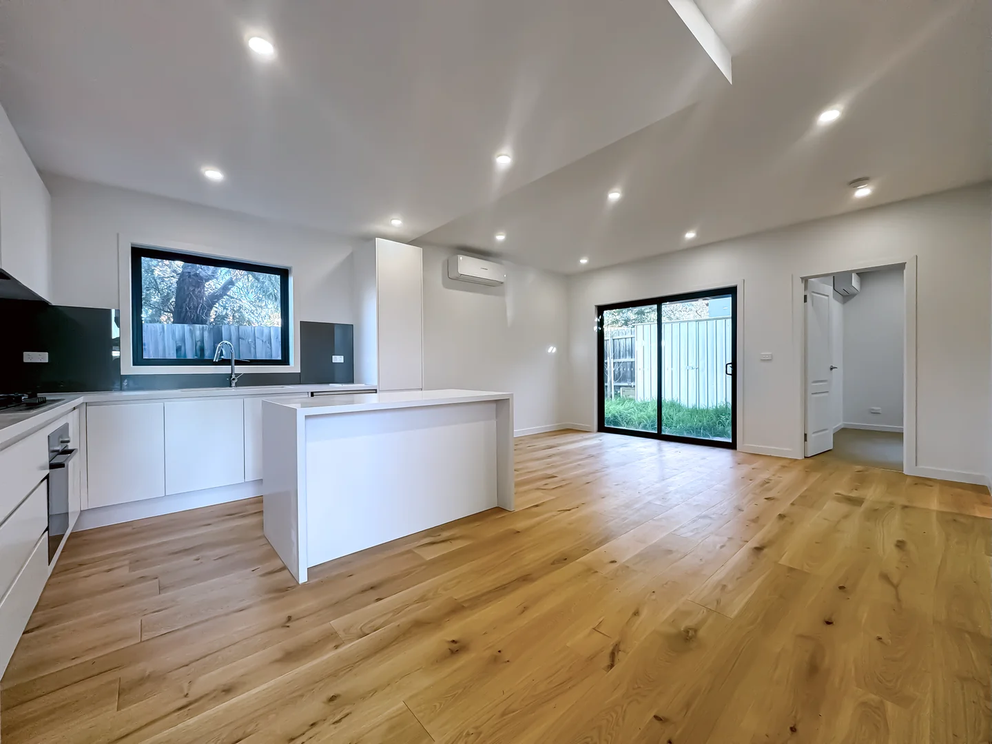 Additional image 3 of 3/9 Laha Crescent, Preston VIC 3072