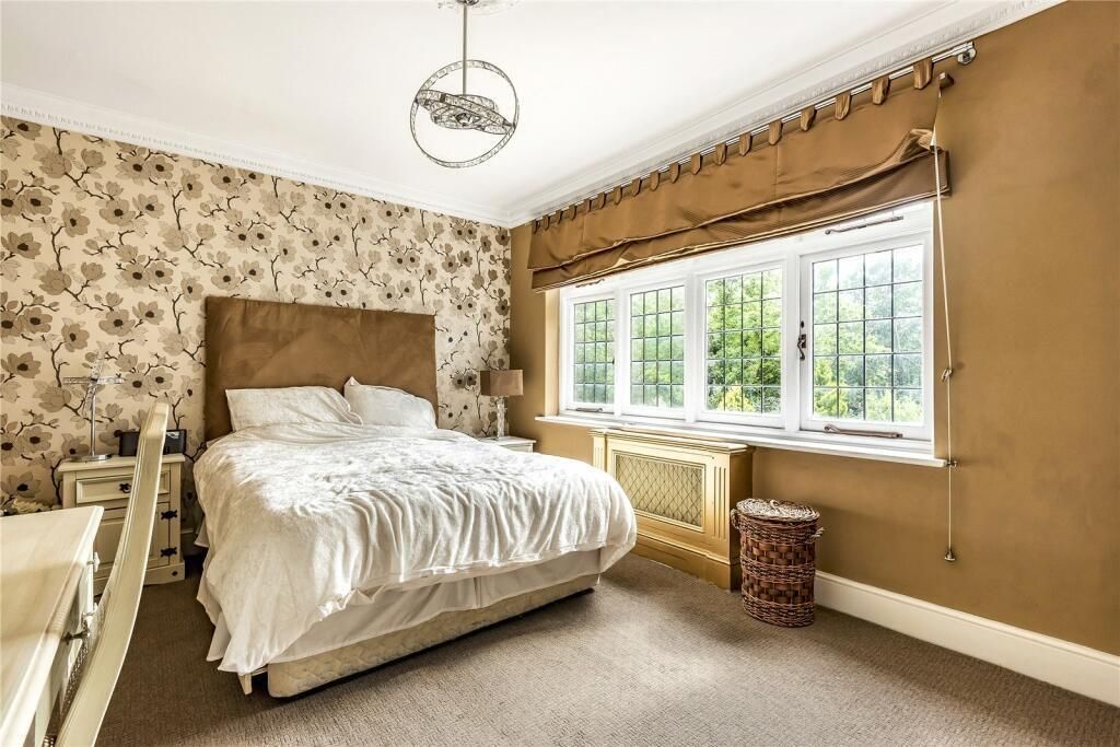 Additional image 14 of 5 bed detached house to rentThe Ridgeway, Cuffley, Potters Bar EN6