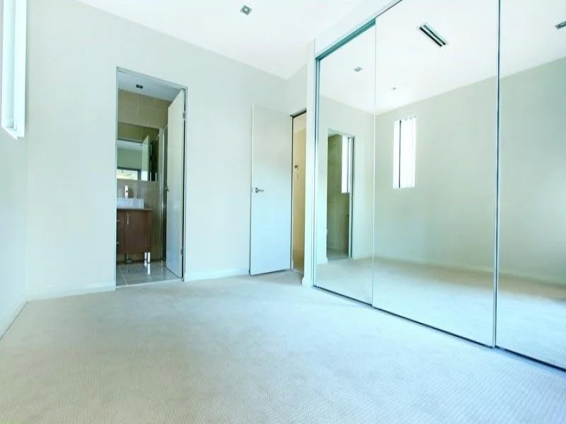 Additional image 3 of 2/32 Bourke Street, North Wollongong NSW 2500