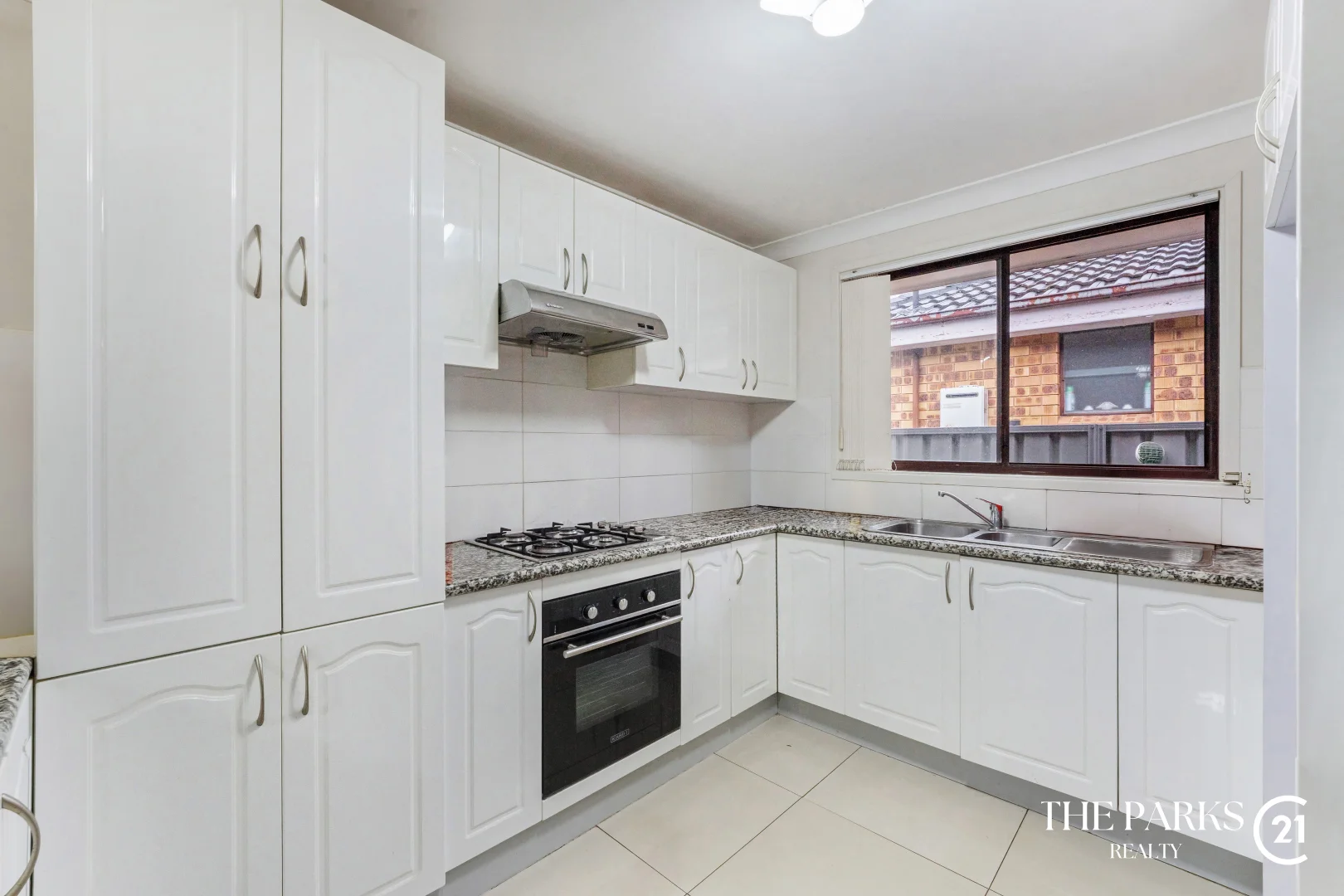 Additional image 4 of 304 Prairie vale road, Prairiewood NSW 2176