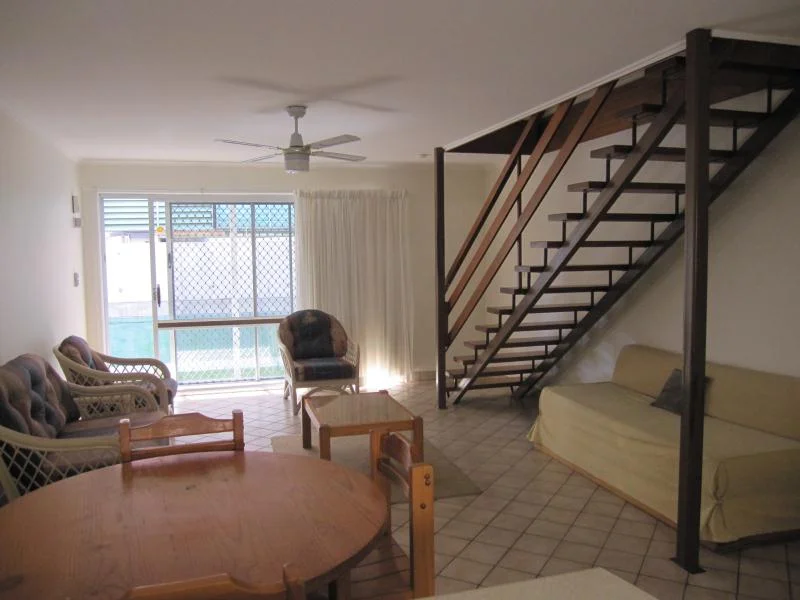 Additional image 3 of 2/2655 Gold Coast Hwy, Broadbeach QLD 4218
