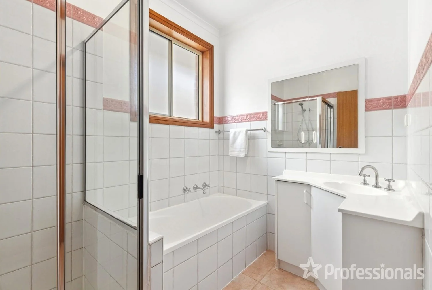 Additional image 8 of 1/38 Saratoga Crescent, Keilor Downs VIC 3038
