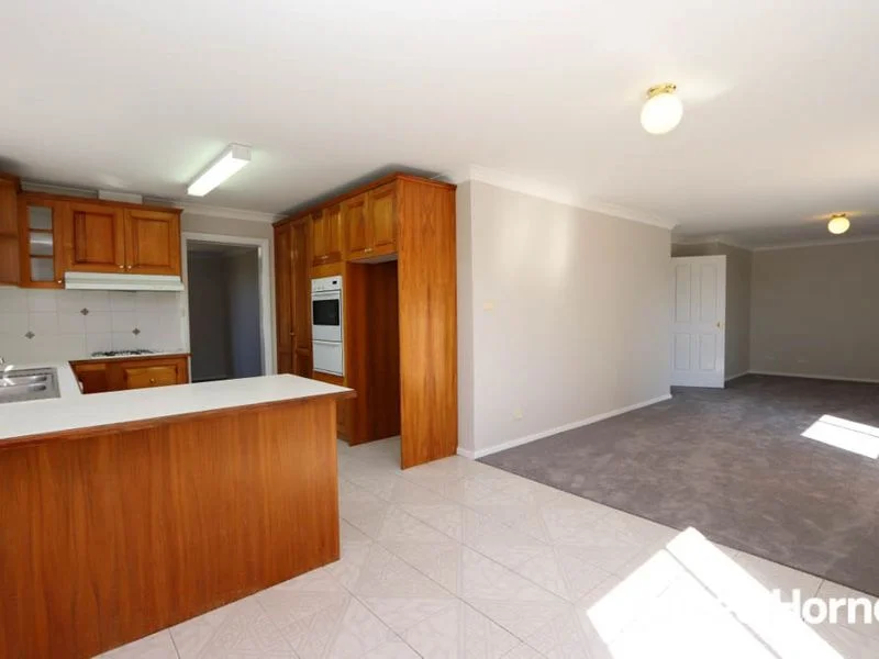 Additional image 4 of 19 Kurumben Place, Bathurst NSW 2795
