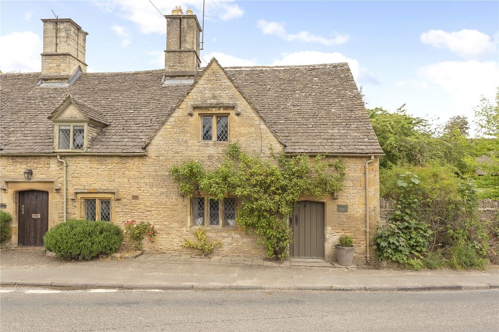 3 bed terraced house to rentLower Swell, Cheltenham, Gloucestershire GL54