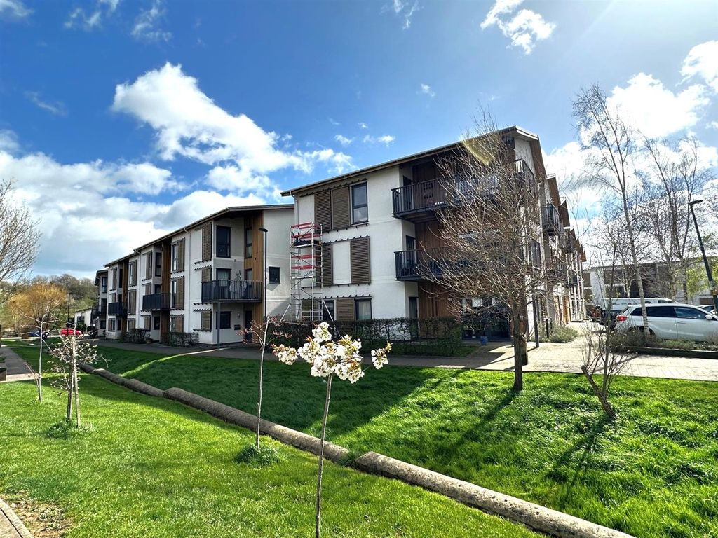 2 bed flat to rentKynaston View, Bristol BS15