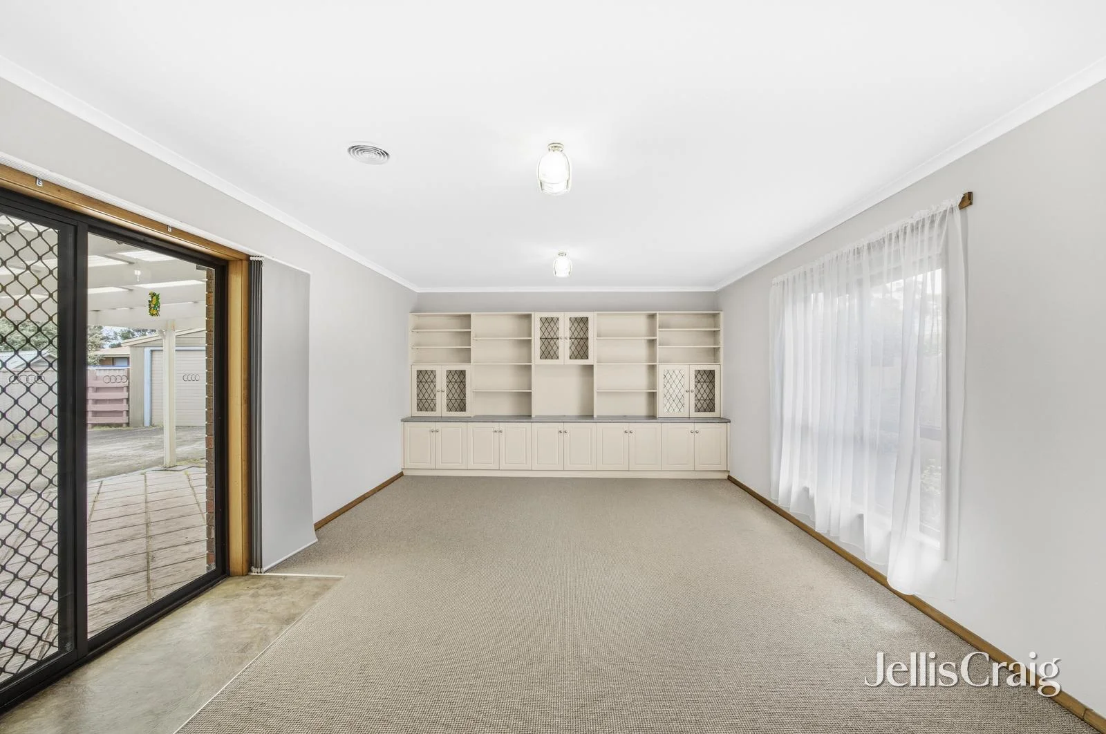 46 Iona Drive, Sebastopol VIC 3356 photo 2