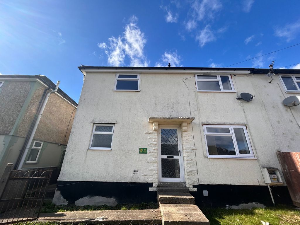 3 bed semi-detached house to rentCastell Y Mynach Road, Beddau, Pontypridd CF38