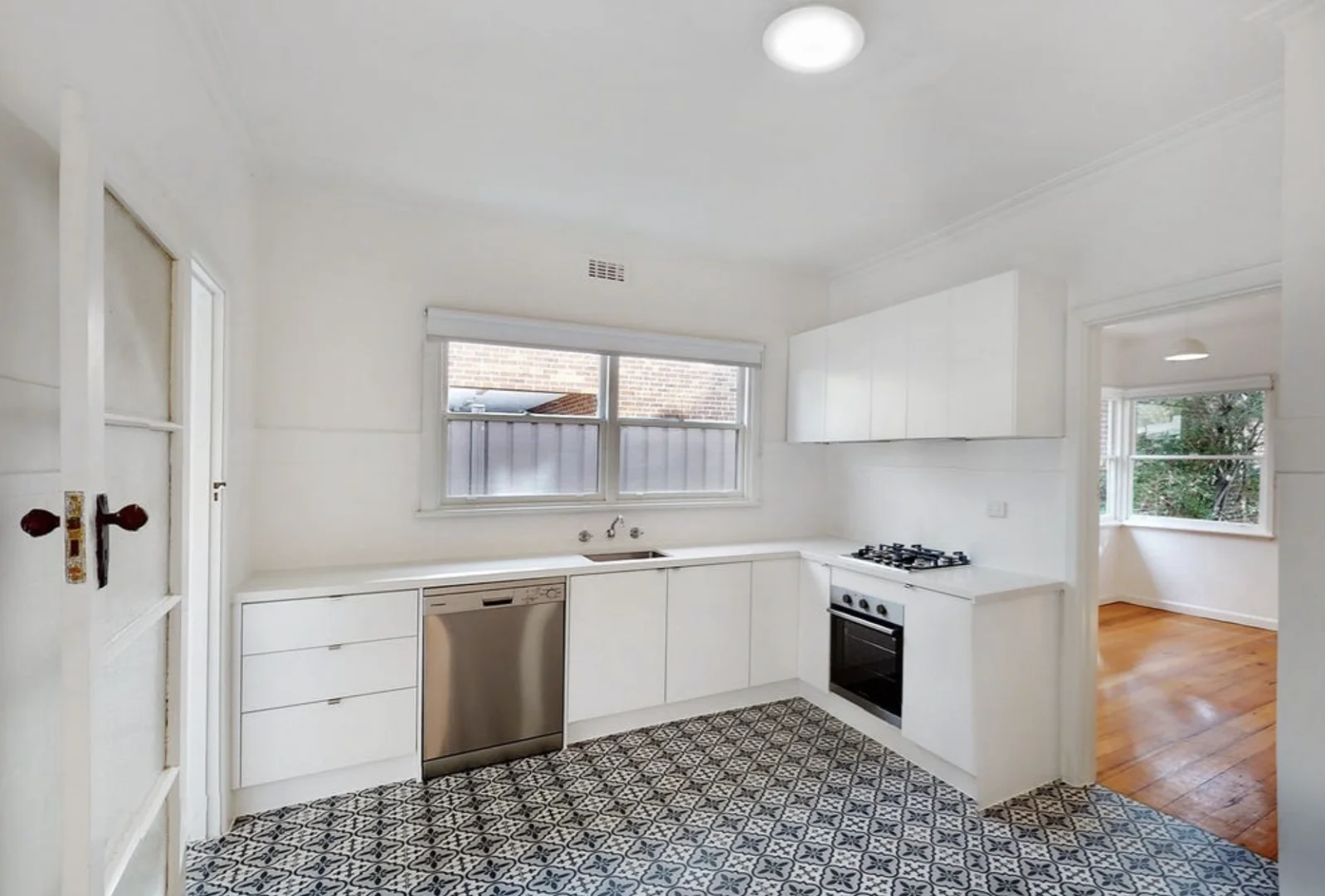 Additional image 4 of 28 Loch Crescent, Strathmore VIC 3041