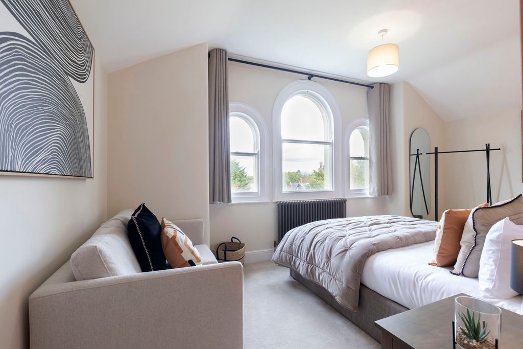 Additional image 11 of 4 bed flat to rentHatherley Road, Cheltenham GL51