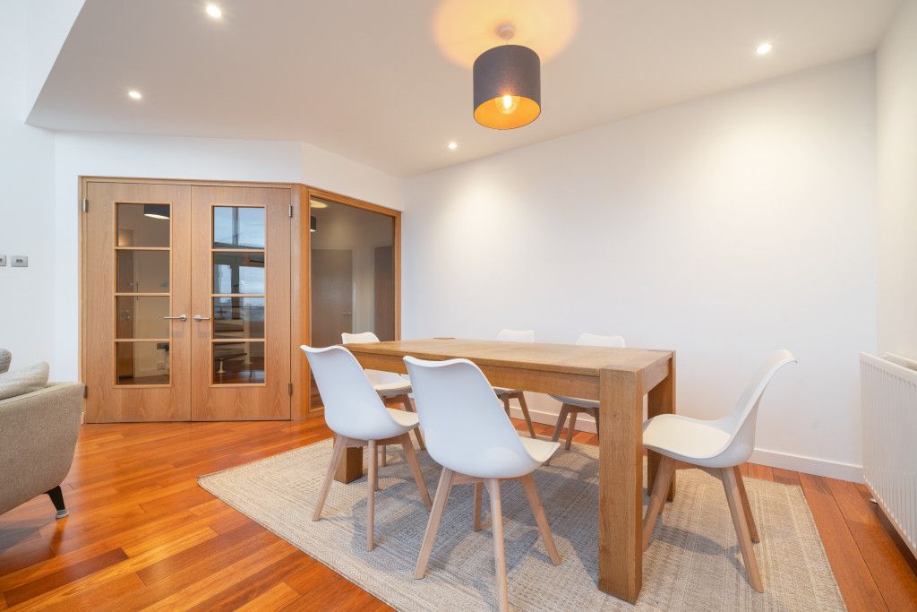 Additional image 5 of 3 bed penthouse to rentDunlop Street, City Centre G1