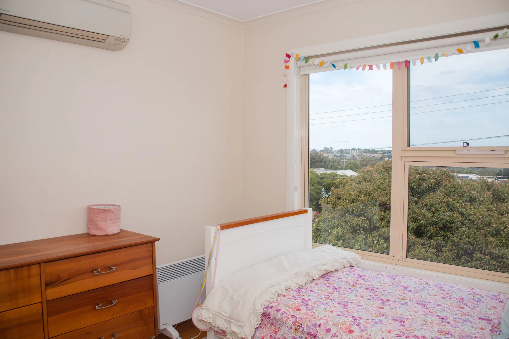 Additional image 24 of 4 Camden Road, Newtown VIC 3220
