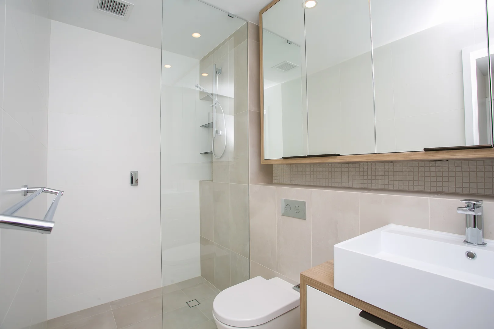 Additional image 10 of 305/660 Albany Highway, Victoria Park WA 6100