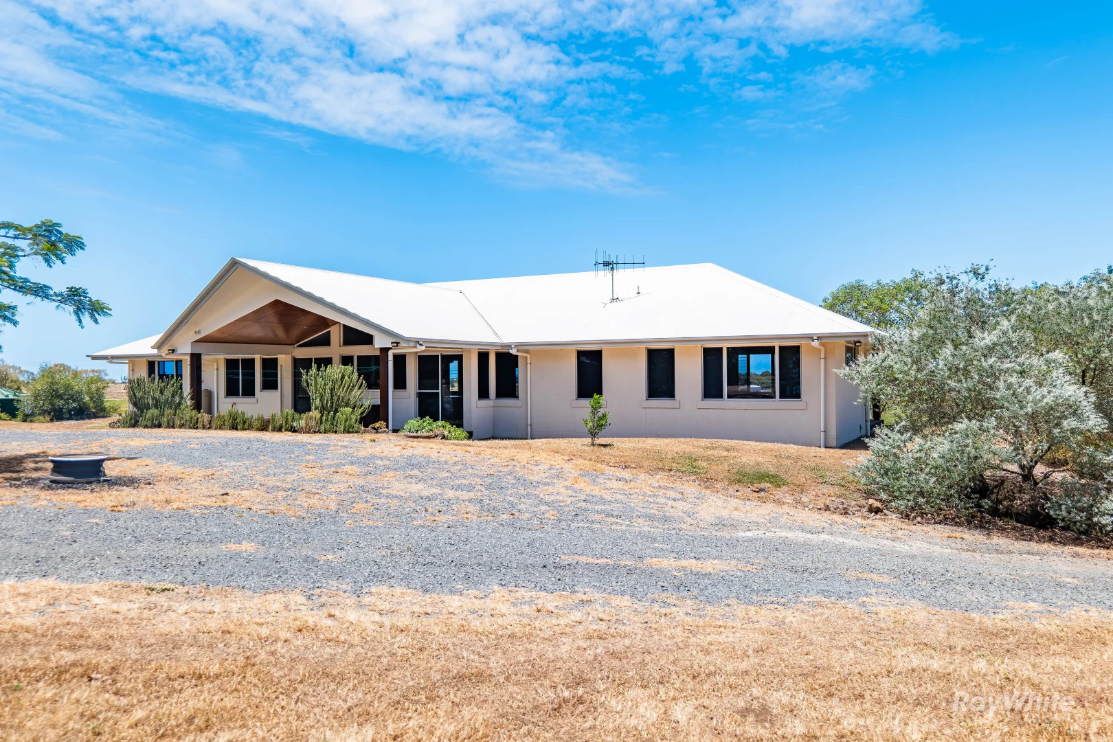 Additional image 3 of 86 Harts Road, Elliott Heads QLD 4670
