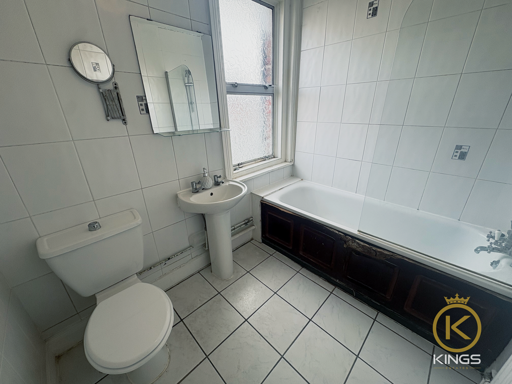 Additional image 19 of 6 bed flat to rentAlbert Road, Southsea PO5