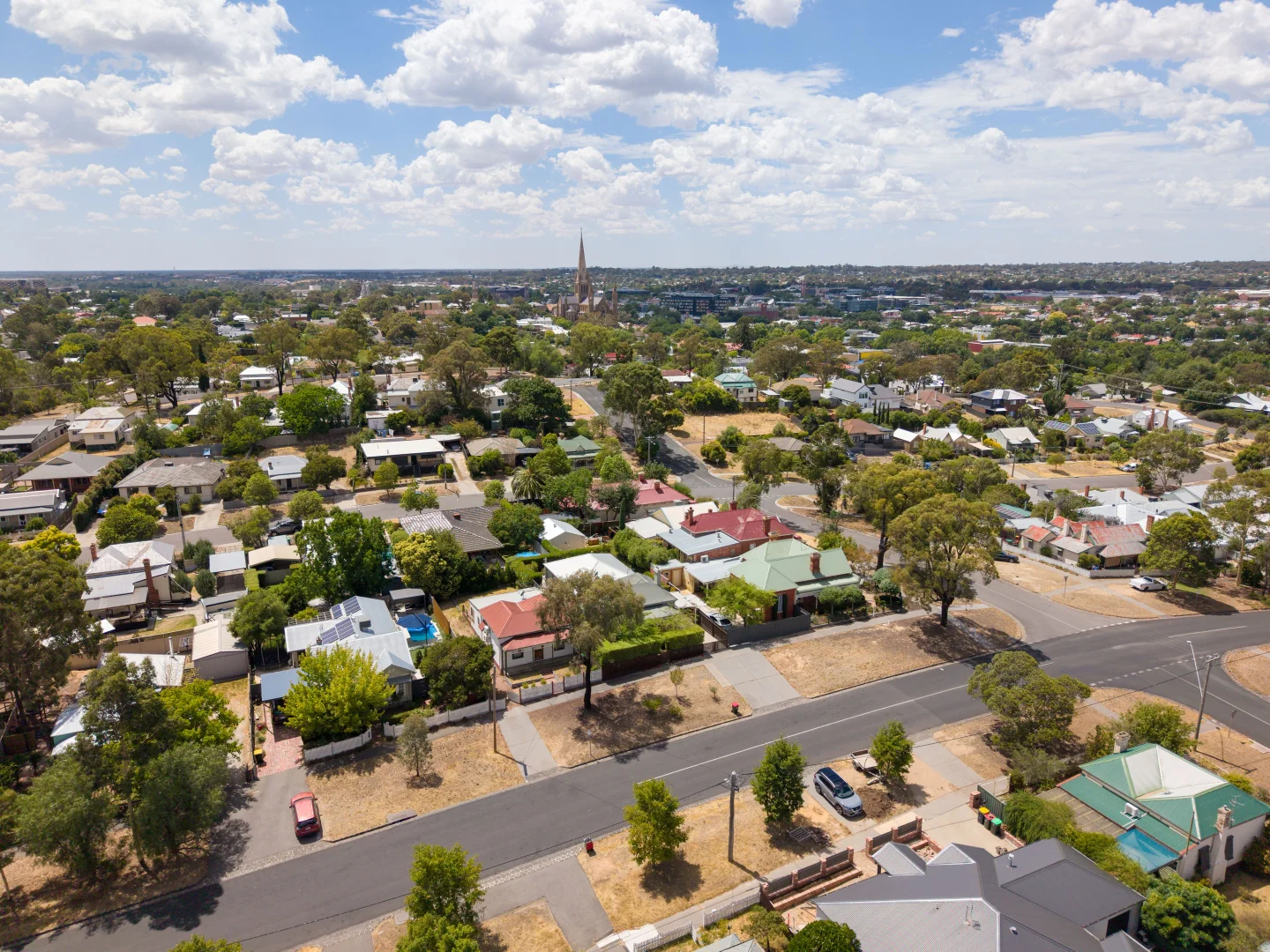 Additional image 35 of 46 Honeysuckle Street, Bendigo VIC 3550