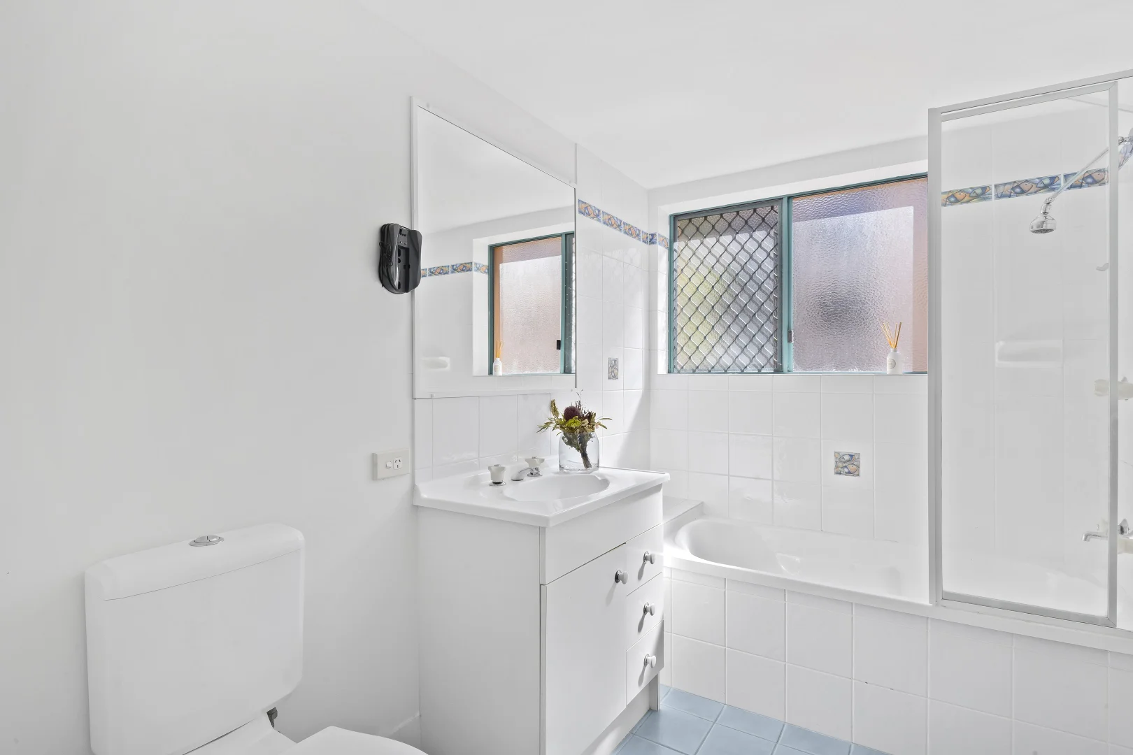Additional image 7 of 4/2340 Gold Coast Highway, Mermaid Beach QLD 4218