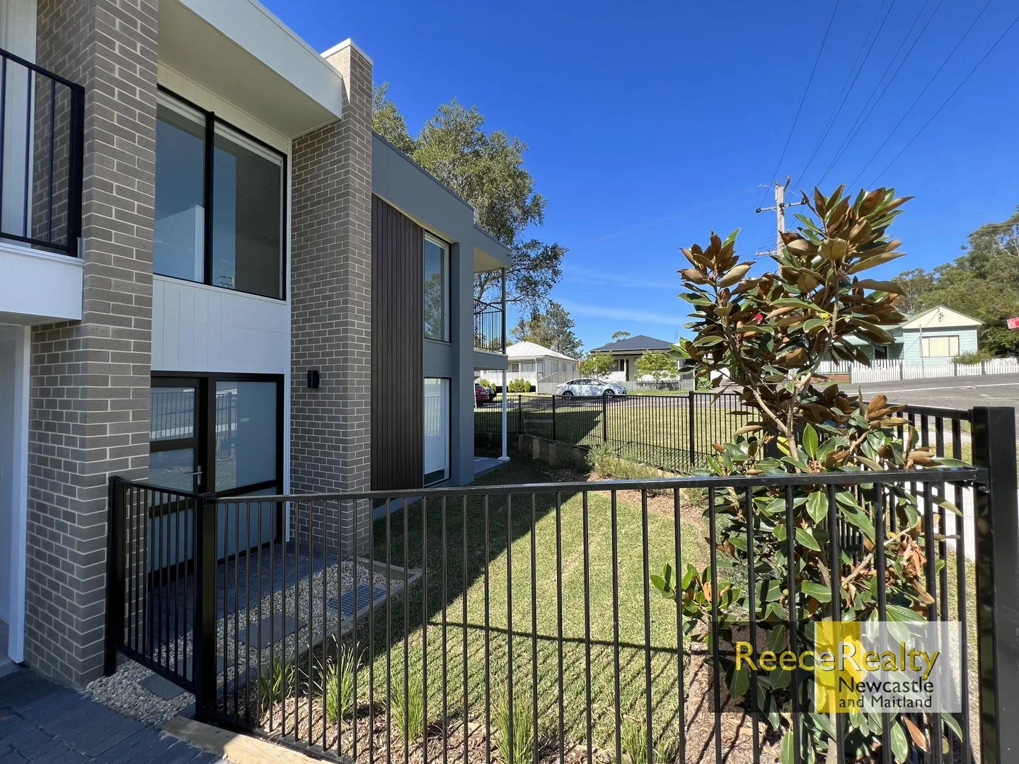 2c King Street, Shortland NSW 2307