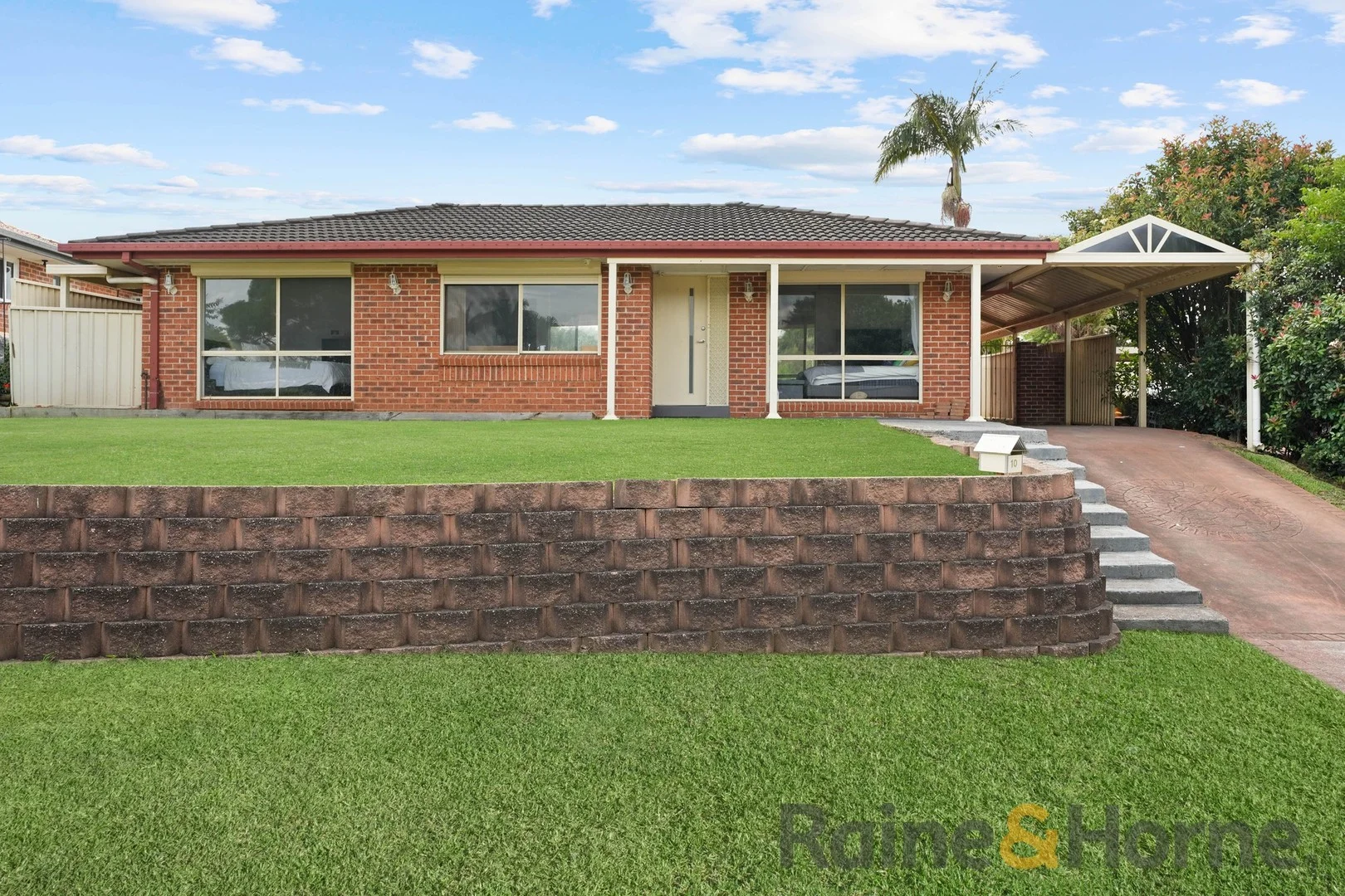 10 Malvolio Street, Rosemeadow NSW 2560