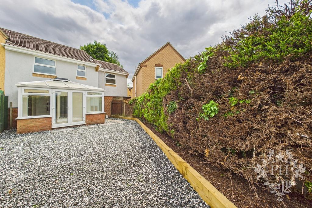 Additional image 15 of 4 bed semi-detached house for saleIrthing Close, Ingleby Barwick TS17