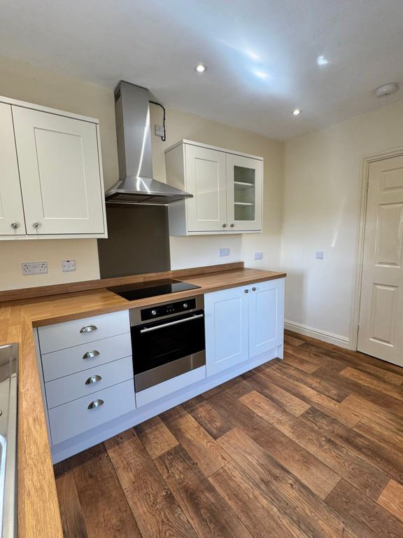 Additional image 2 of 2 bed detached house to rentLodge Isaf, Trallwyn, Y Ffor, Pwllheli LL53