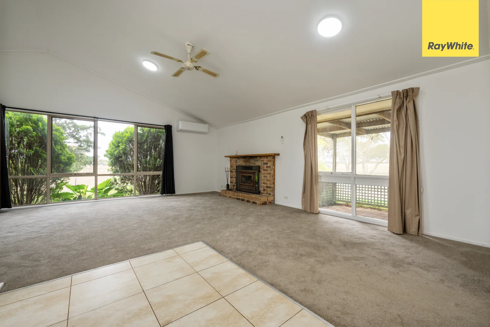 434 Harkness Road, Melton West VIC 3337 photo 4