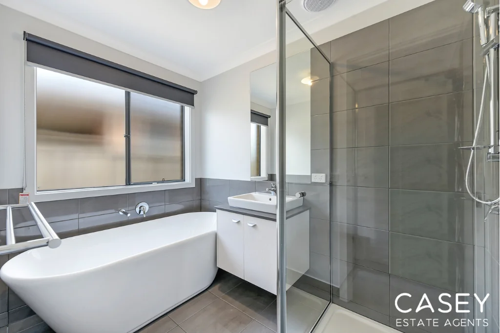 Additional image 6 of 52 Spearwood Rise, Cranbourne West VIC 3977
