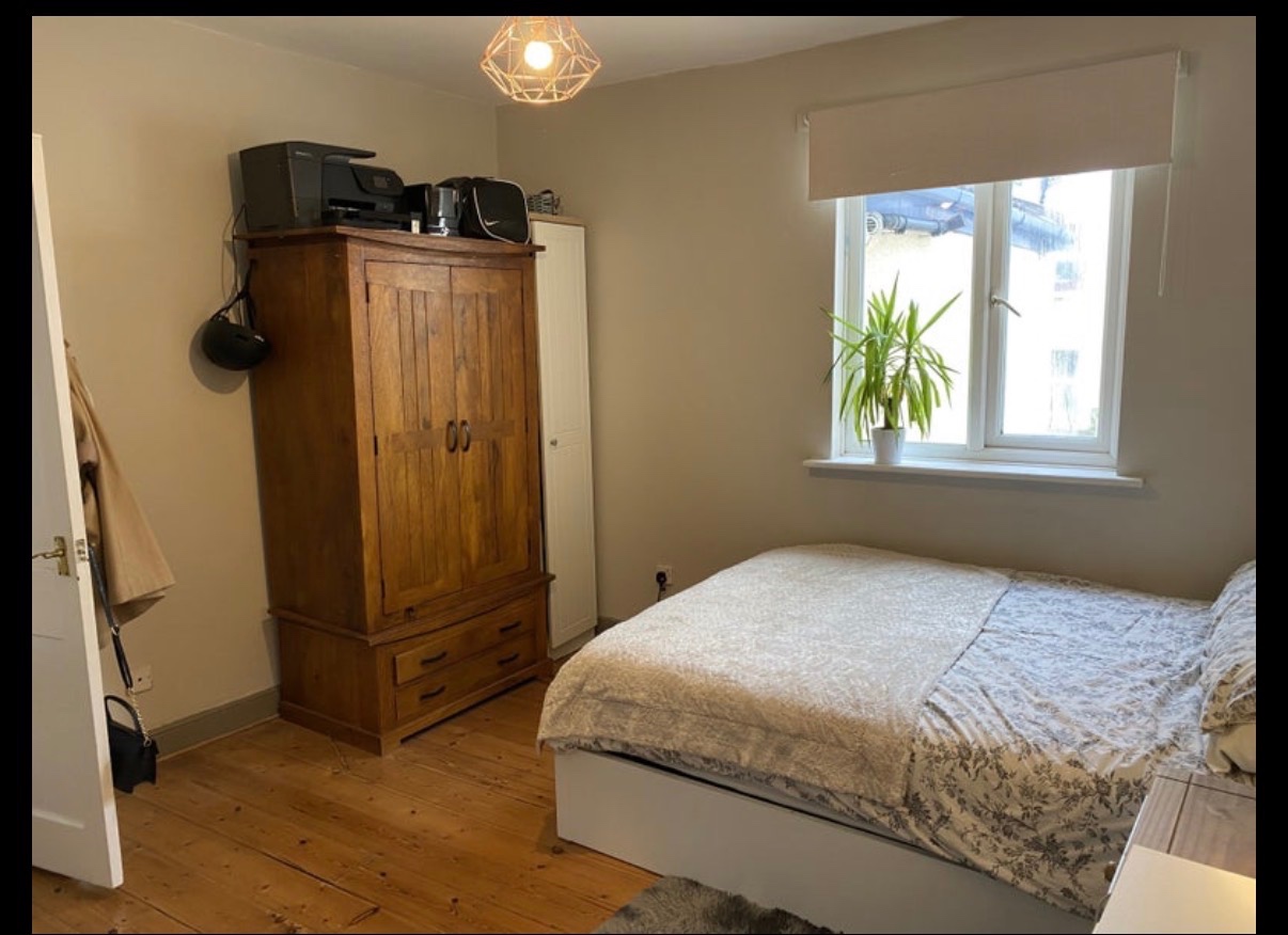 2 Bed Terraced House, Stevens Crescent, BS3, N1 7GU photo 2