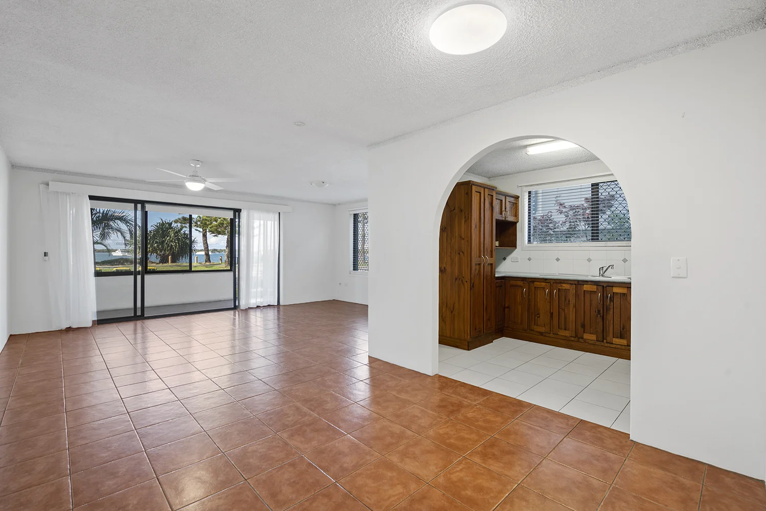 Additional image 3 of Marine Parade, Biggera Waters QLD 4216