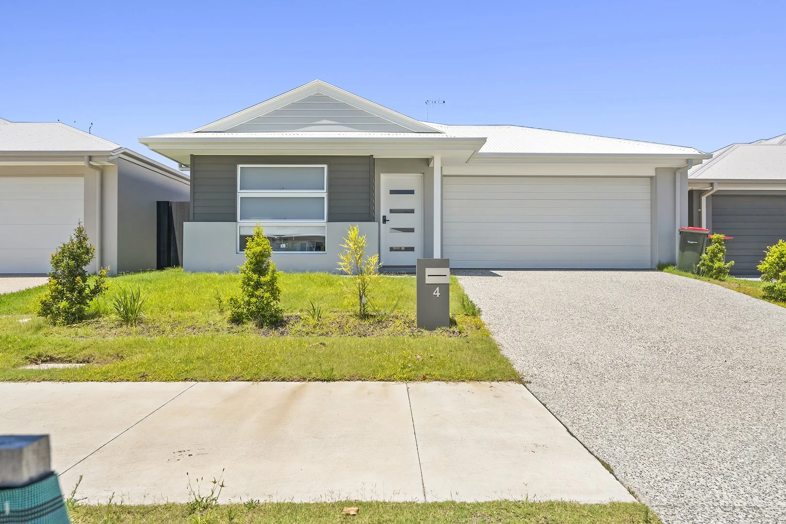 2/4 Barossa St, Banya QLD 4551