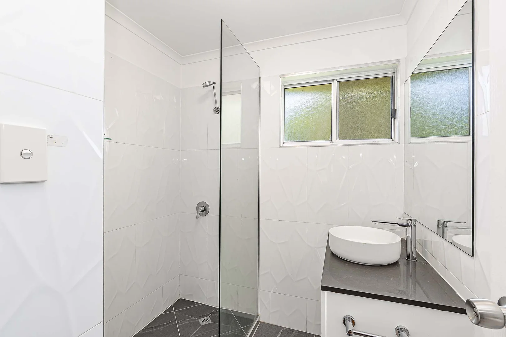 34 Catherine Crescent, Kelso QLD 4815 photo 2