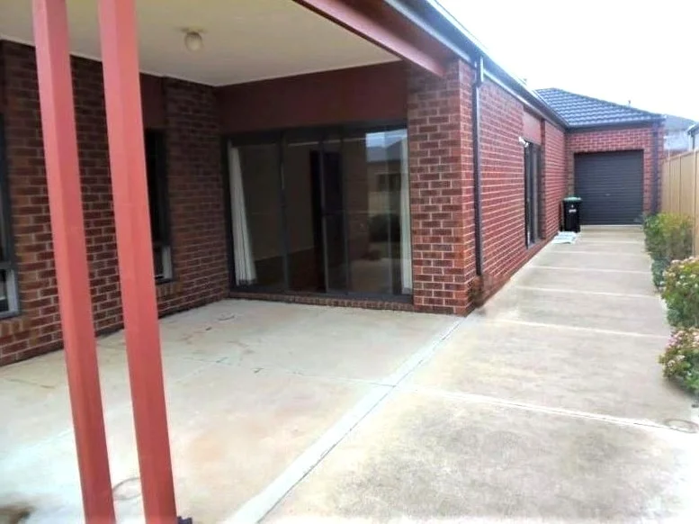 Additional image 10 of 5 Cook Street, Caroline Springs VIC 3023