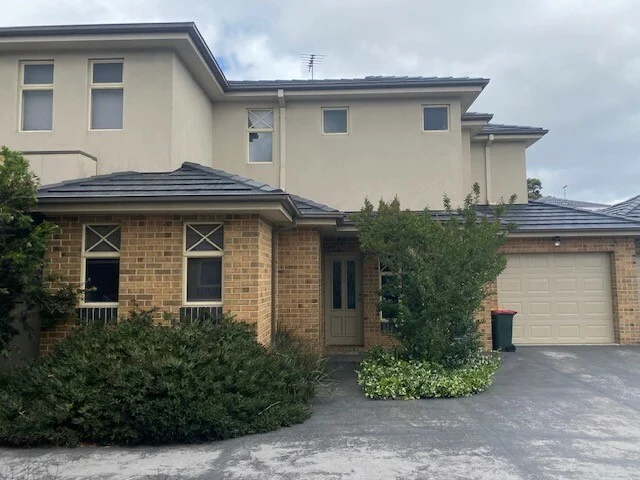 Unit 2/1-3 Clarendon St, Avondale Heights VIC 3034