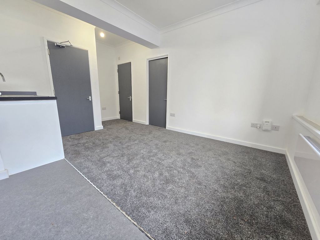 Additional image 4 of 1 bed flat to rentHannah Street, Porth CF39