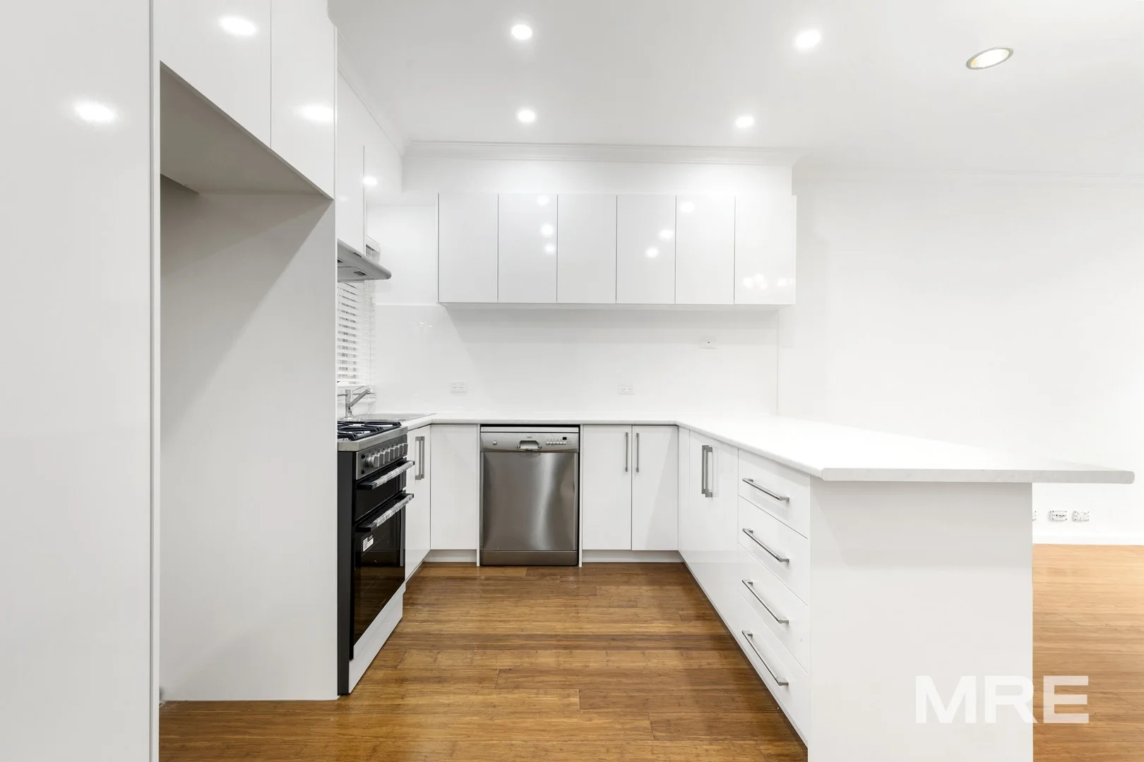 Additional image 2 of 93 Bank Street, South Melbourne VIC 3205
