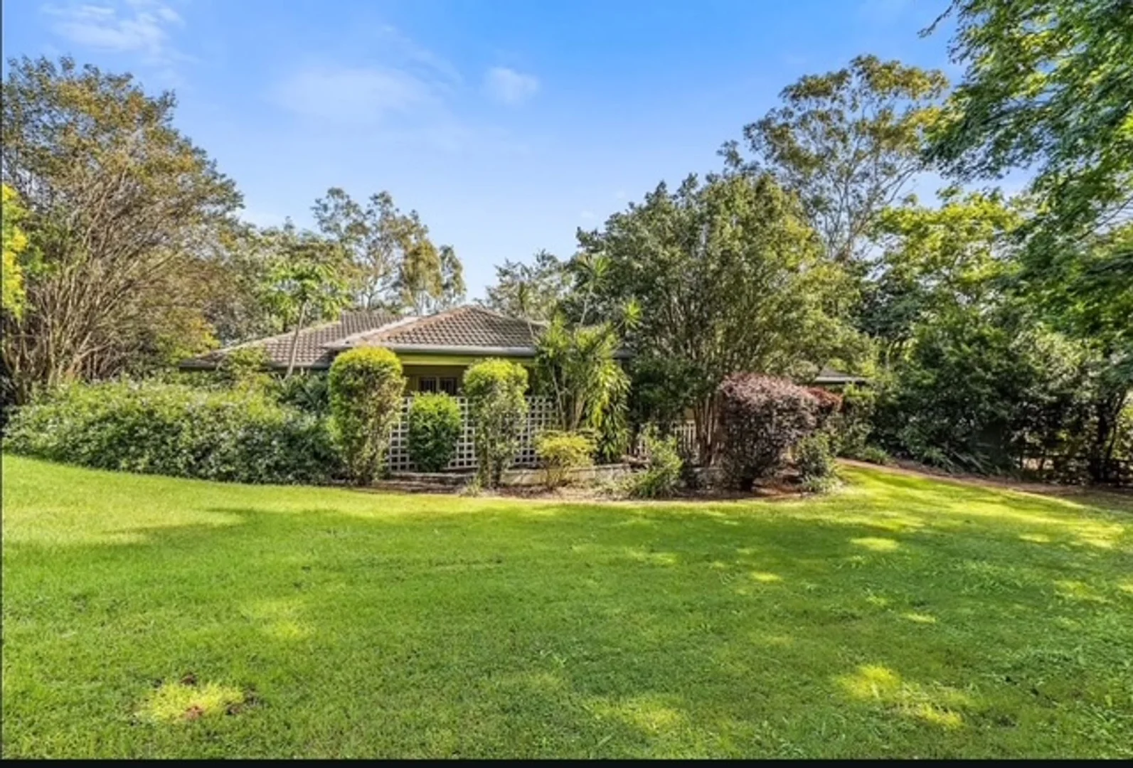 22A Advanx St, Kenmore Hills QLD 4069 photo 4