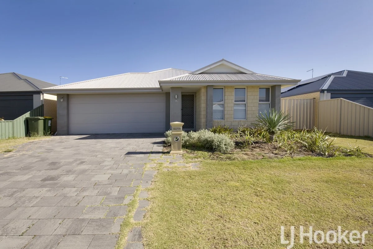 25 Coquette Pass, Dudley Park WA 6210