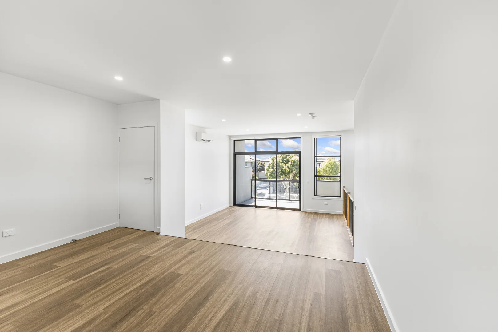 Additional image 3 of 1 Whitfield Crescent, Craigieburn VIC 3064