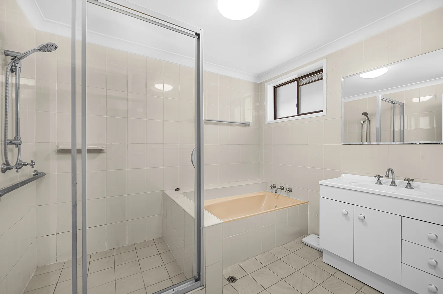 Additional image 8 of 3/15 Kurrawa Ave, Point Clare NSW 2250