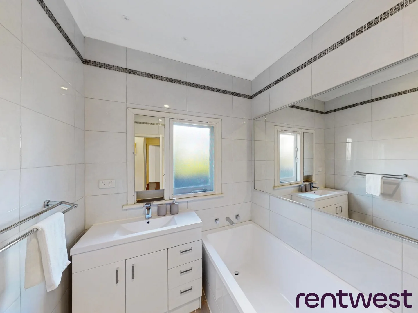 Additional image 4 of 87A Hubert Street, East Victoria Park WA 6101